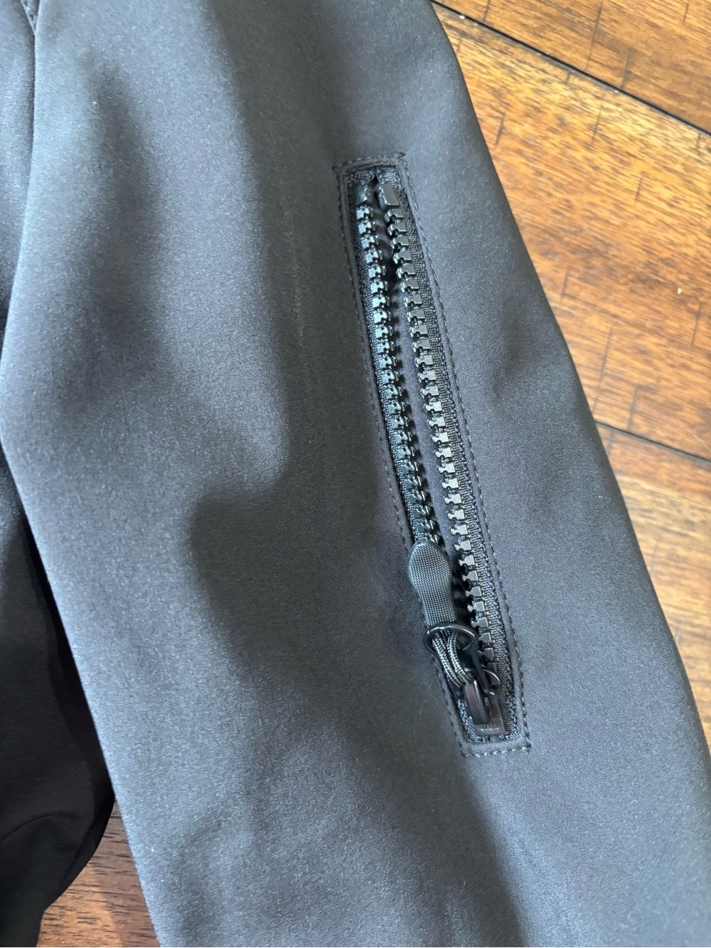 Free Country women’s black Hooded Performance Softshell Jacket - Picture 8 of 8